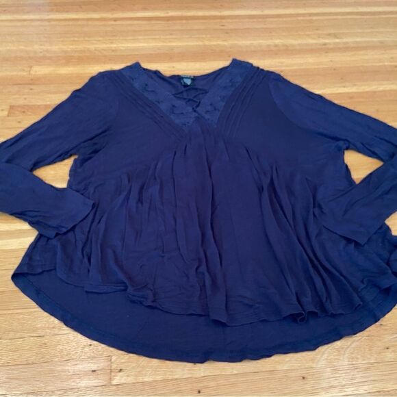 Torrid navy blue long sleeve blouse top - Picture 4 of 5